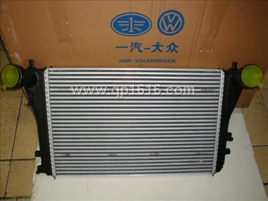 奥迪A3涡轮散热器中冷器3C0145805A
