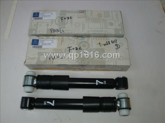 奔驰A160减震器1683261500
