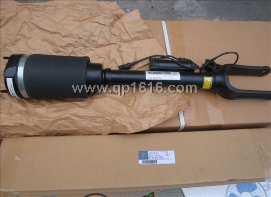 奔驰ML350前减震器A1643206013
