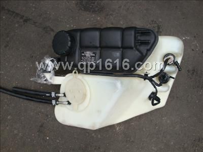 奔驰W220水壶