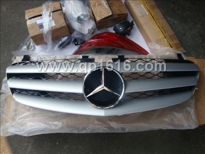 奔驰R350中网