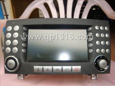 奔驰SLK200电视