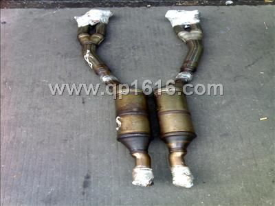 宝马740三元催化器